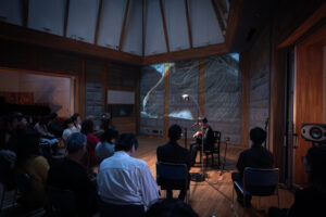 Acoustic Studio Live